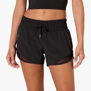 NWT CORE10 Standard-Fit Ruched Waistband Woven Running Short Large